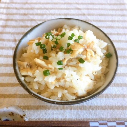 一点集中力さん、タイのアラで鯛めしを作りました♪ご飯にしっかりと鯛の風味が移り、とても美味しかったです♡ちょっと贅沢な気分になりました(^○^)！